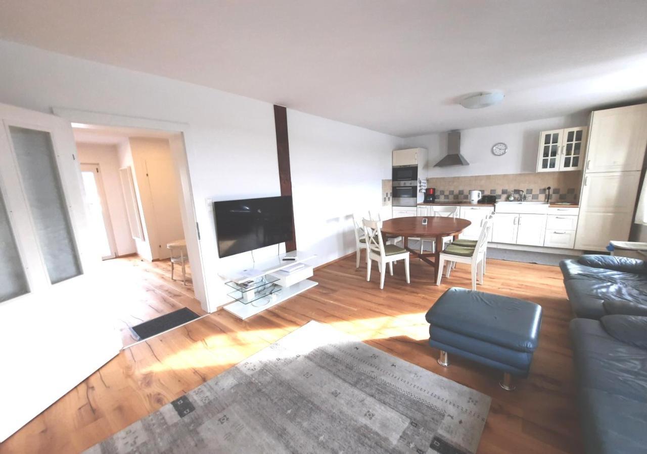 וילאך Urlaubsapartment Am Silbersee חדר תמונה